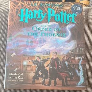 Harry Potter and the Order of the Phoenix Illustrated Edition